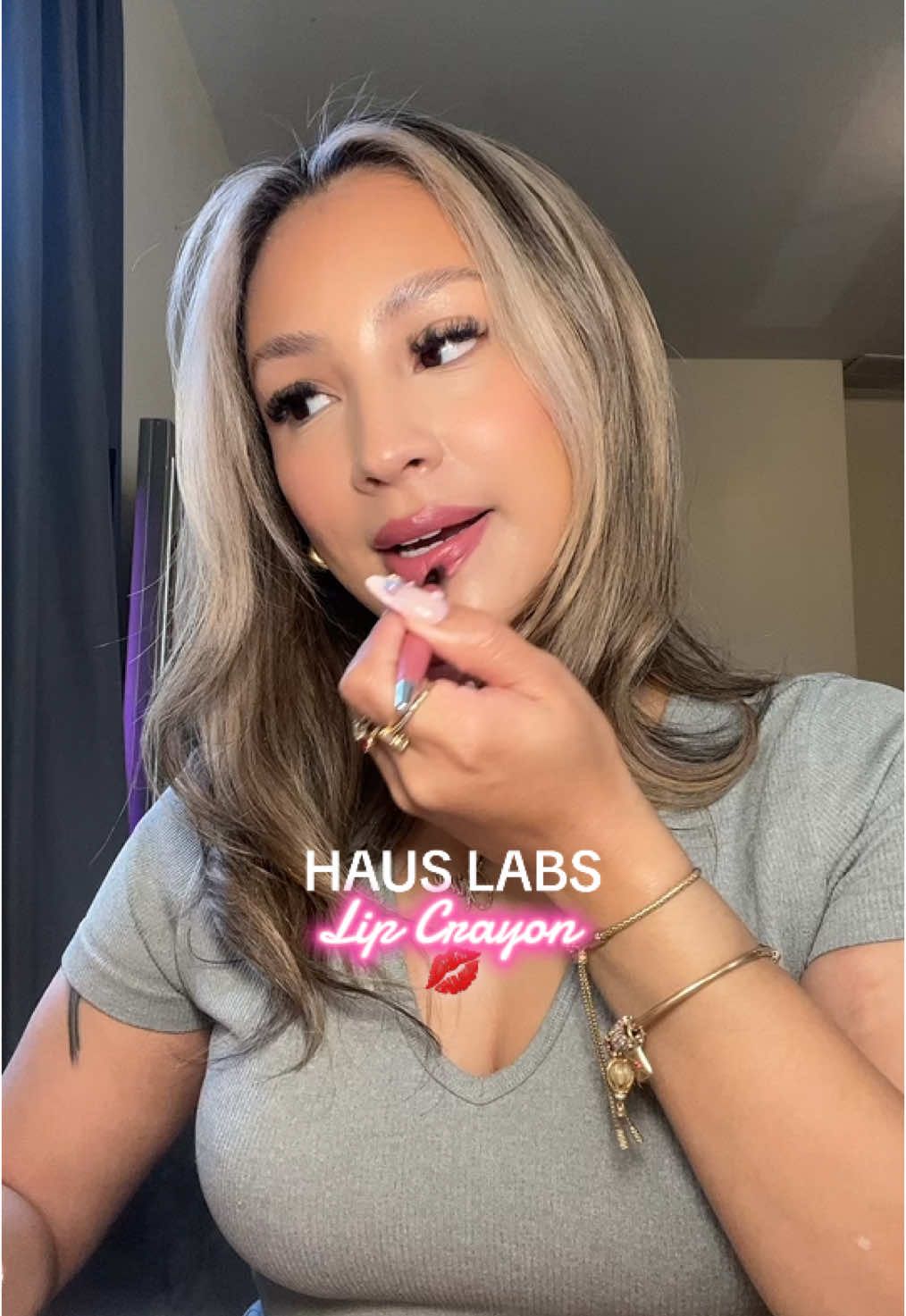 🌸💗Such a good pink!💋✨#hauslabs #hauslabslemonsterlipcrayon #lipcrayon #mauvelip #pinklips #TikTokshop #tiktokshopping #newyearnewaura #tiktokshopholidayhaul #ttsdelight #tiktokshopcreatorpicks #tiktokshopnewarrivals #tiktokshopjumpstart 