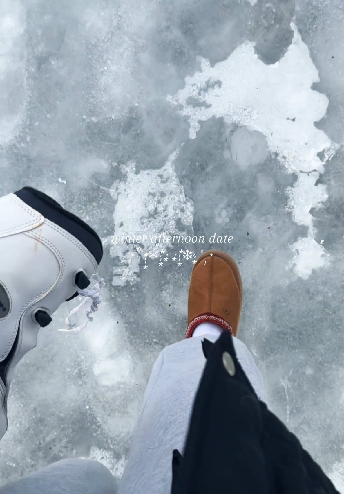 only fell a few times 😅❄️ #fyp #couplegoals #creatorsearchinsights 