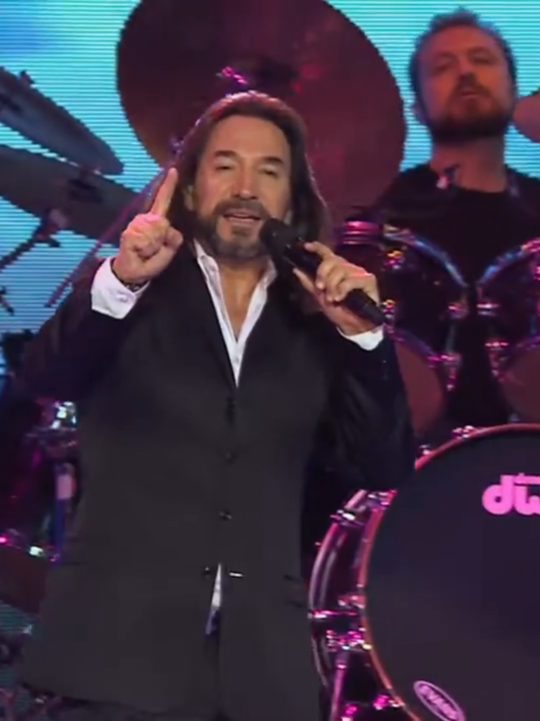 Marco Antonio Solís   Dios Bendiga Nuestro Amor #marcoantoniosolis #diosbendiganuestroamor #MAS #rolitas #fypシ #parati #música #fyp #xyzbca #foryou #musica #viralvideo #music #foryour #viral #cyzbca #zyxcba #loveyou
