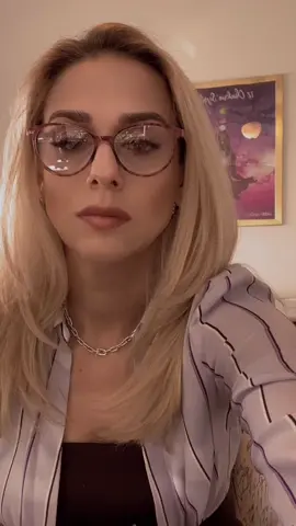 If this resonated with you, like share and follow  click the link in the bio to book a session. 