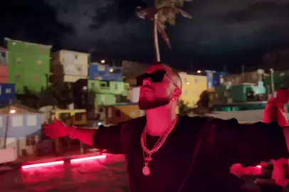 Encantadora - Yandel  #parati #follow #foryou #rolitaschidas #temazos #yandel 