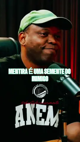 A Mentira Uma Semente do Diabo!  📚 Quer transformar sua vida com sabedoria bíblica? Descubra livros que podem mudar sua jornada! Acesse agora: https://linktr.ee/shortsdecrescimento 📖✨ A mentira é uma semente do inimigo Desde o princípio, a mentira tem sido uma das principais armas do inimigo. No Éden, Satanás enganou Eva com palavras distorcidas, plantando dúvida e afastando-a da verdade de Deus. A mentira, por menor que pareça, é uma semente que cresce e gera frutos amargos como destruição, desconfiança e afastamento do propósito divino. Jesus nos ensina que Ele é o caminho, a verdade e a vida (João 14:6). Quem caminha na verdade anda na luz e não dá espaço para o engano. Quando escolhemos viver em integridade, desarmamos as armadilhas do inimigo e colhemos os frutos da paz e da justiça. Você tem alimentado sementes de verdade ou deixado que a mentira crie raízes no seu coração? 📖 Quer crescer ainda mais na fé e sabedoria? Veja livros que podem transformar sua vida! 👉 Acesse agora: https://linktr.ee/shortsdecrescimento 🔹 #Verdade #Integridade #Sabedoria #Fé Lies are seeds of the enemy 📚 Want to transform your life with biblical wisdom? Discover books that can change your journey! Visit now: https://linktr.ee/shortsdecrescimento 📖✨ From the very beginning, lies have been one of the enemy’s greatest weapons. In Eden, Satan deceived Eve with twisted words, planting doubt and leading her away from God’s truth. A lie, no matter how small, is a seed that grows and bears bitter fruit like destruction, distrust, and separation from God’s purpose. Jesus teaches us that He is the way, the truth, and the life (John 14:6). Those who walk in truth walk in the light and do not give room for deception. When we choose to live with integrity, we disarm the enemy’s traps and reap the fruits of peace and righteousness. Are you sowing seeds of truth, or are you allowing lies to take root in your heart?