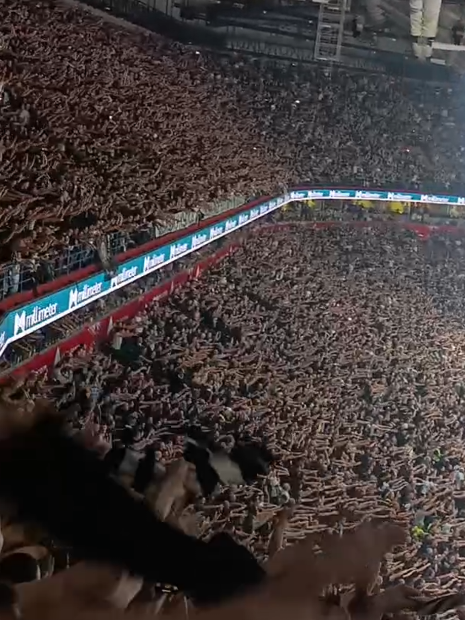 #partizan @EuroLeague #grobari #kosarka #basketball #arenabeograd #derbi #belgradeserbia #mathiaslesort🖤🤍  #bcpartizanbelgrade #paok #greece #foryouu #fyp 