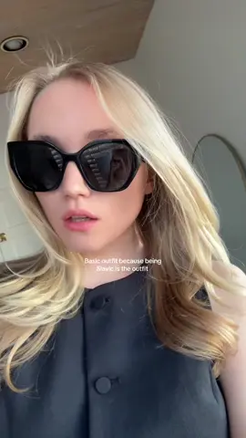 Ukrainian 🖤 #outfitoftheday #outfitideas #outfitinspiration #fashion #OOTD 