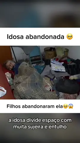 Idosa abandonada 