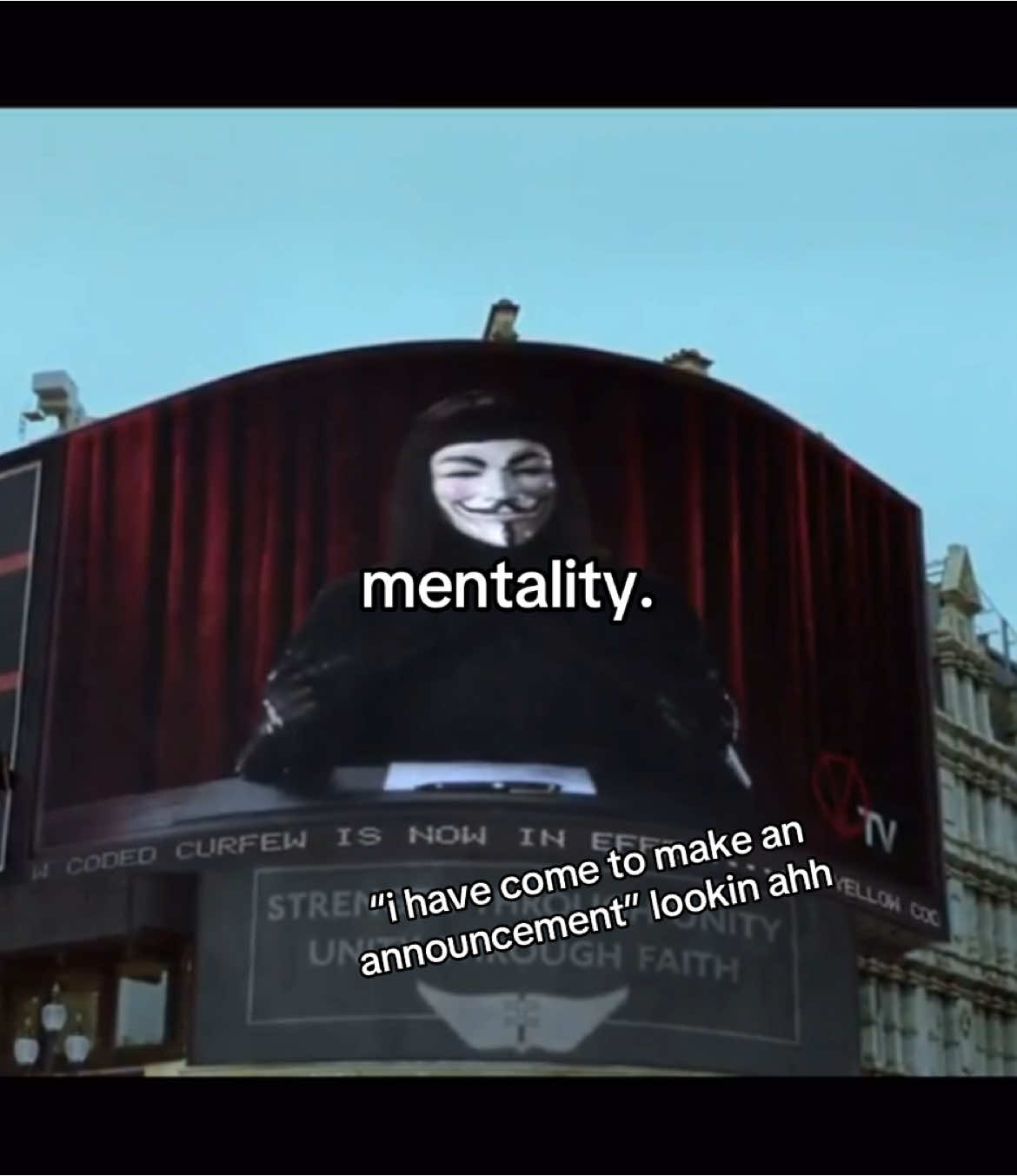 he’s so overdramatic omg 😭🙏 #vforvendetta #dc #dccomics #xyzbca #viral #stxrkiller #fypシ #foryou #edit 
