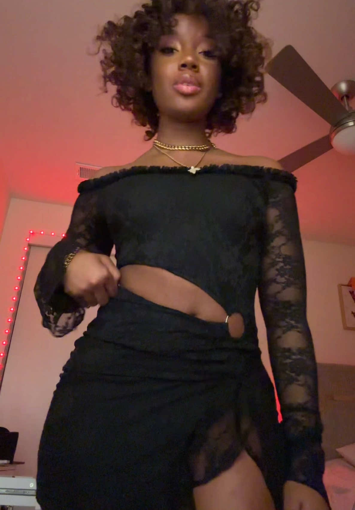 Like the recent on my IG: Slayy.kellyy #fyp #kelly #viralvideo 