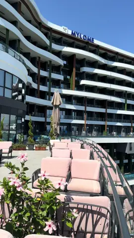 Who else want to be here right now? 😍#mylomeluxuryresort #mylomeluxuryresorthotel #antalya Mylome Luxury Hotel 🇹🇷💙❤️ #alanya #hotelempfehlung #urlaub #takemeback #turkey #türkiye #teamworkmakesthedreamwork #reisenmachtglücklich #travel #keşfetteyizzz #belek #keşfetbeniöneçıkar #swimuproom #bar #nofilterneeded #reisen #relaxpool #reisebüro #capcut_edit #antalya #asmr 