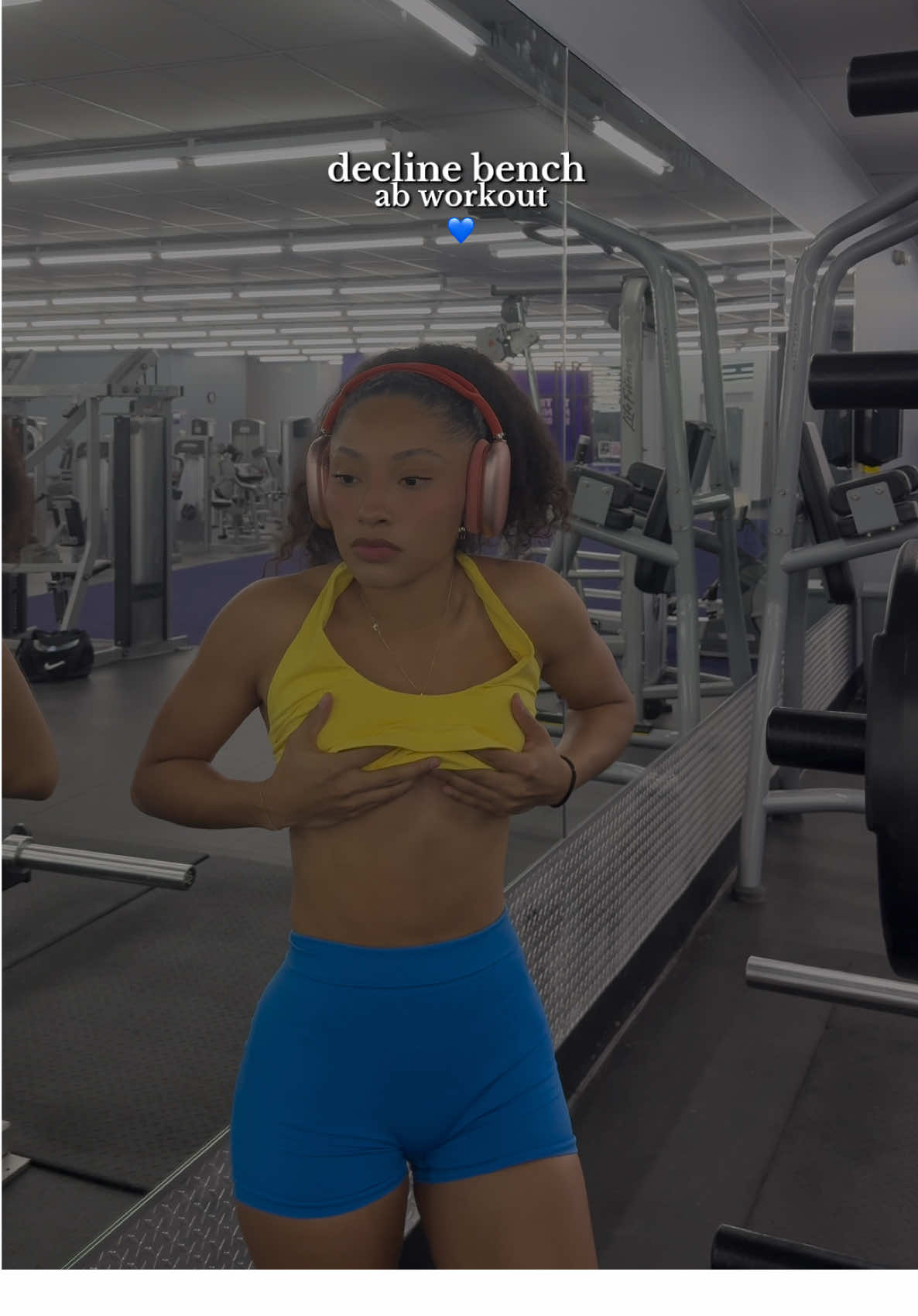 DECLINE BENCH AB WORKOUT💙  Definitely feel the burn😮‍💨 #GymTok #abs #absworkout #coreworkout #absworkoutchallenge #absroutine #absfinisher #core #gym #gymmotivation #gymgirl #girlswholift #fypage #foryoupage #gymtips #gymtiktok #GymTok 