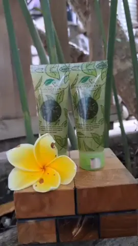 Yang kulit nya kering sensitif wajib banget pakai si moist green tea gell yang sudah mengandung extract green tea 🥰 yukk langsung cekout di keranjang kuning nya🍃 #naavaskincarejagoan  #naavagreennaturalskincare  #naavagreencepu 