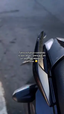 Duele ver la moto de uno así :( #moto #rayon #fyp #bogota #fouryou #ns 