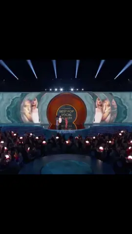Omg congratulations Sabrina!! 🥳#grammys #grammys2025 #sabrinacarpenter #shortandsweet #foryou #fyp #viral 