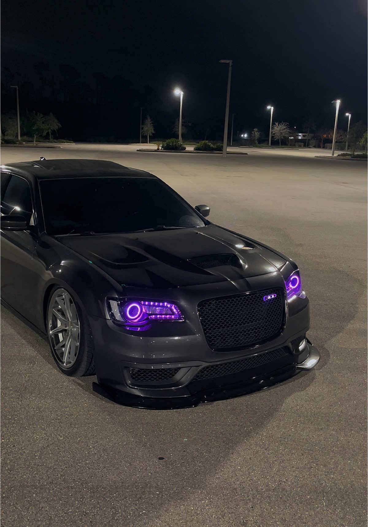 #fyp #explorpage #fypシ #explorepage✨ #explore #barber #chrysler300 #chrysler300s #moddedchrysler300 #chrysler300srt8 #fy #chrysler #moparornocar #mopar #chrystlersrt #chargers #hellcats #srt #ferrada #ferradawheels #bagged #baggedChrysler #trackhawks #mob #florida #Christmas 