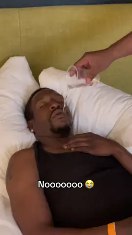 The look on his face. 🤣 (@Breadwinner_Dogg) #funny #fail #prank #sleep #friends  