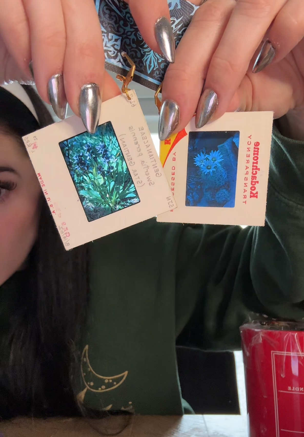 COOLEST EARRINGS EVER IN HERE!! 😍 @Greenewaredesigns this was absolutely STONNANG PT 1! ##fypシ##mysteryjewlerygirl##foryewwww##fyp##crystals##supportsmallbusiness##mysterybox##unboxing##trendingvideo##accessories##mystery##jewlery##jar##handmade##unboxingvideo