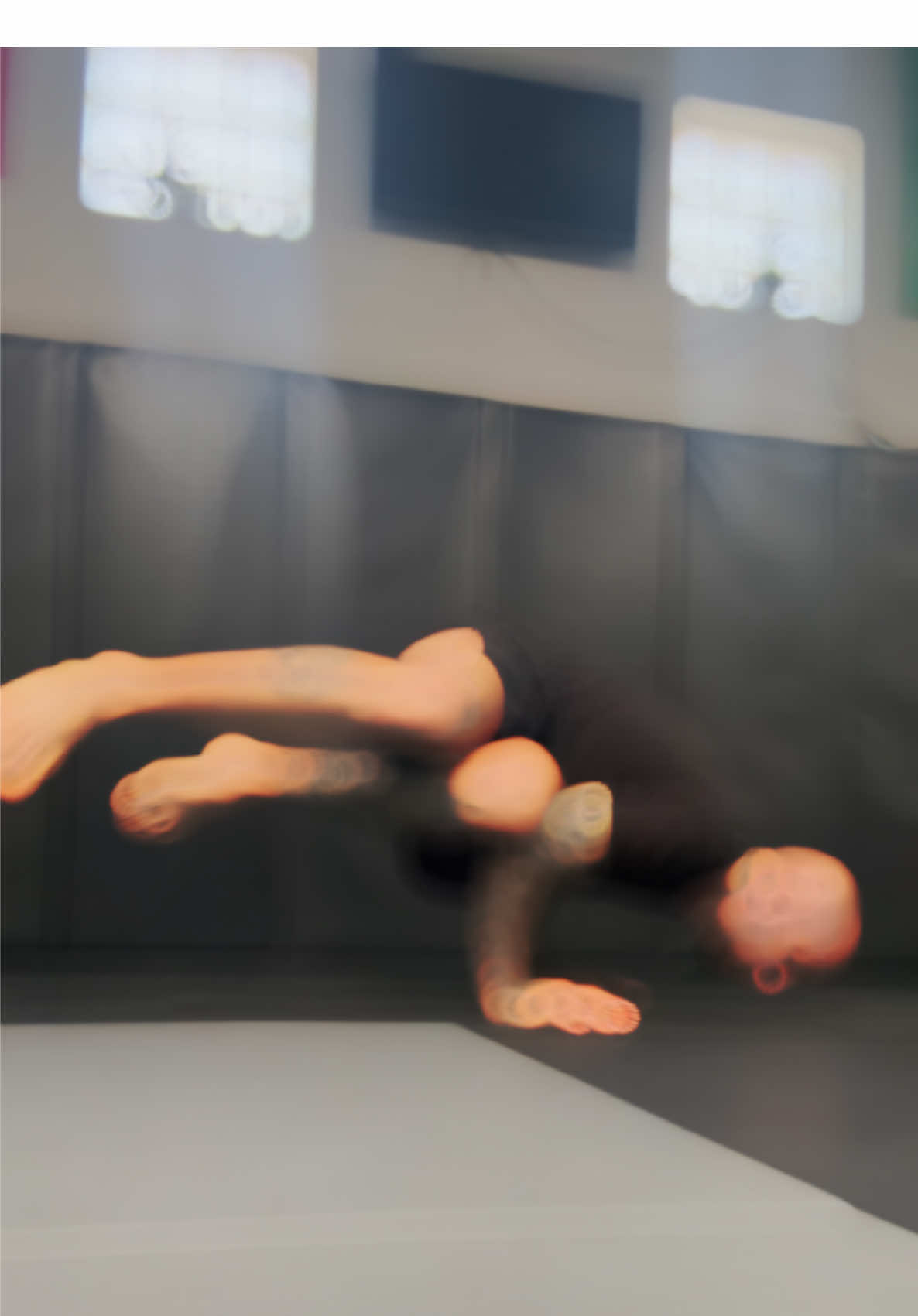 Love to see my progress over the years of practicing yoga. #yoga #armbalance #sequence #flow #progres 