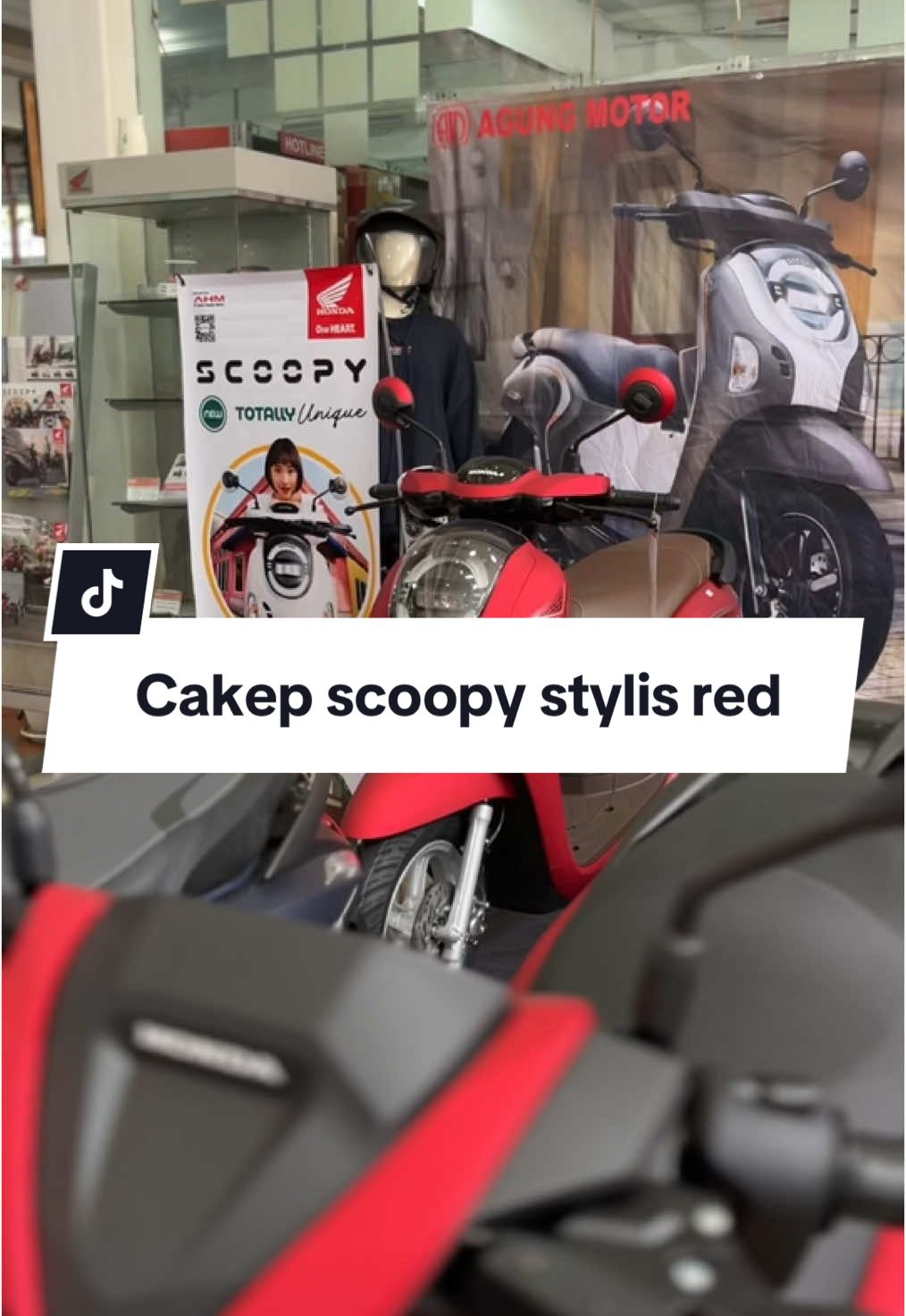 New honda scoopy stylis red 2025 #fyp #motorhonda #scoopy #scoopymodifikasi #scoopy2025 