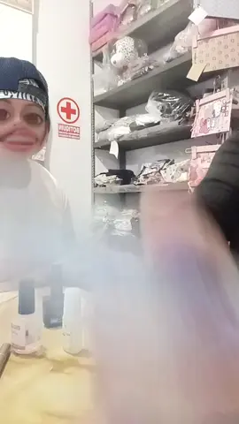 JAJAJAJAJAJAJAJAJ MI DEDOOOOO OYEEEE #AMIGAS  €€#uñas💅 