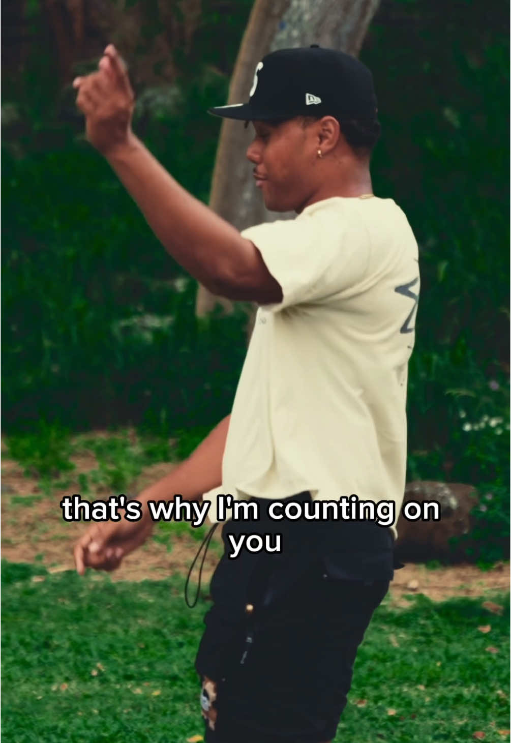 Pre-save ‘Counting On You’ in bio🤙🏾 #newmusic #behindthesong #8ro8 #valentine #hawaiitiktok #kehlani #jeremypassion #sammyjohnson 