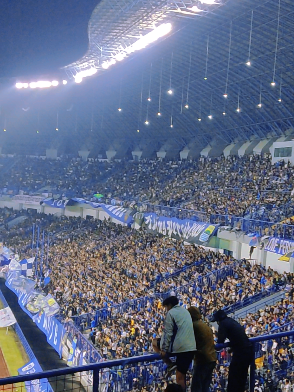 menggema kembali 💙💙💙 #persibvspsm #persib #persibday #perisbbandung #briliga1 #fy #viking #briliga1 