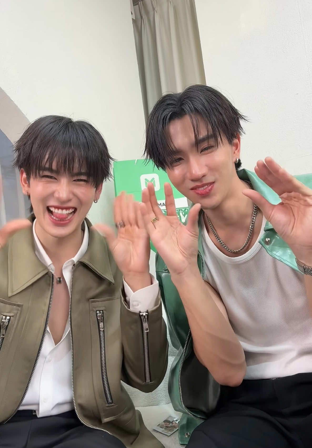 แชร์คลิปนี้เพื่อเติมไฟ 🔥💚 @PERTHPPE @Santa #LINEMANONLYXPERTHSANTA #LINEMAN #LINEMANONLY #perthppe #santapp #perthsanta 