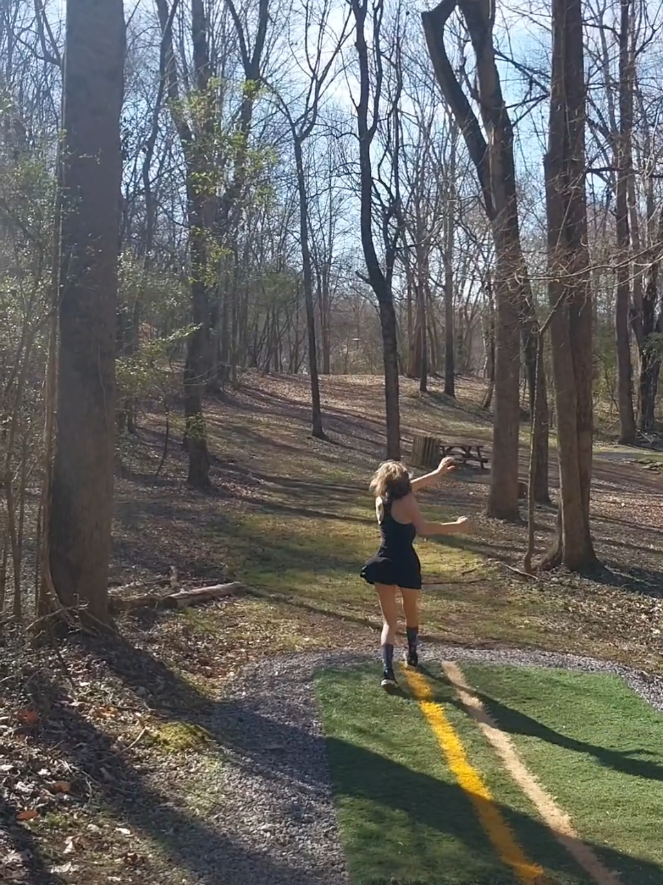 The gym has been paying off 🙏 @MVP Disc Sports  #discgolf #discgolflife #discgolfdaily #discgolfeveryday #discgolfgirls #jomezpro #mvpdiscsports #discgolflove #parkedcitydiscgolf  #galacdisccustomdiscs #wickedacesdiscgolf #flyincolorsdiscgolf #dryvbagz #gratefuldiscgolf #explore #straykids 