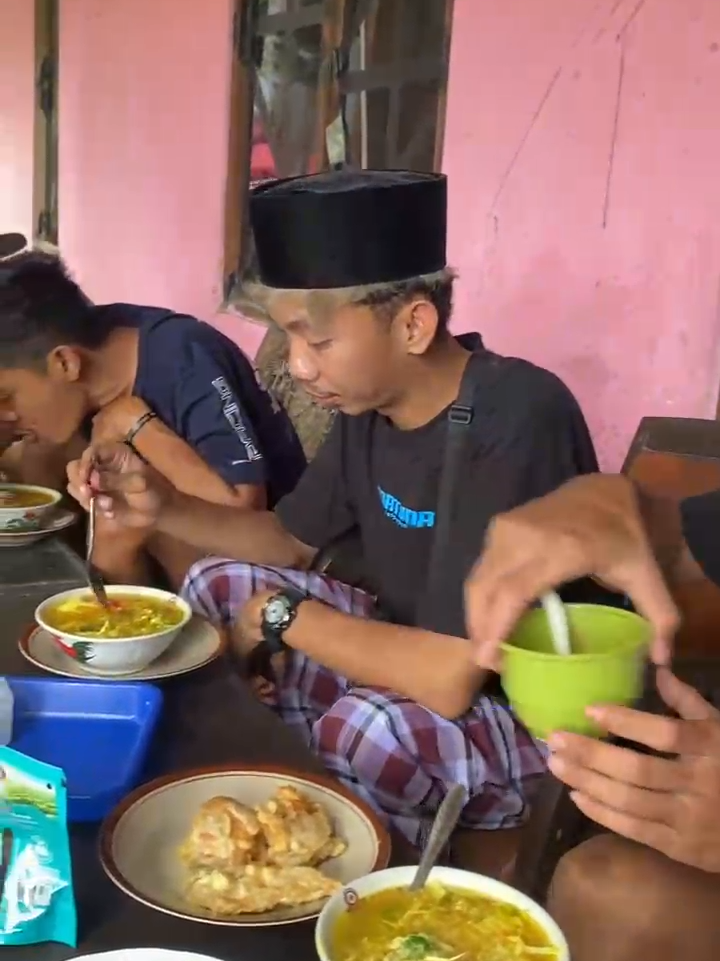 pokok e manut gus e #mocil #aditamaescampur 