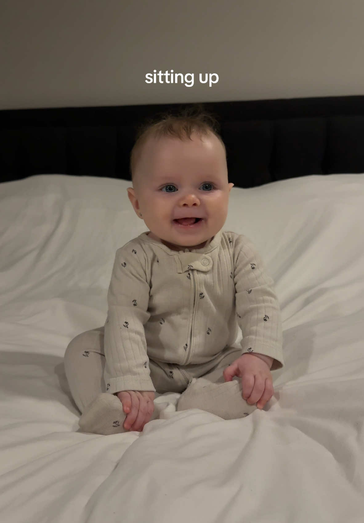 don’t forget about taxes coming up #haha #baby #babiesoftiktok #babygirl #5monthsold #thingsmybabyshouldbedoing #sittingup #babytok #babyfever #fypシ #sahm #MomsofTikTok ##fyppppppppppppppppppppppp #fypage #fyp #capcut 