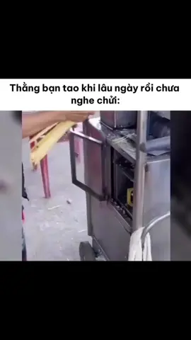 Chọc phá cô bán nước mía