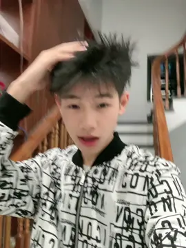 đến tối là lại flop à😞