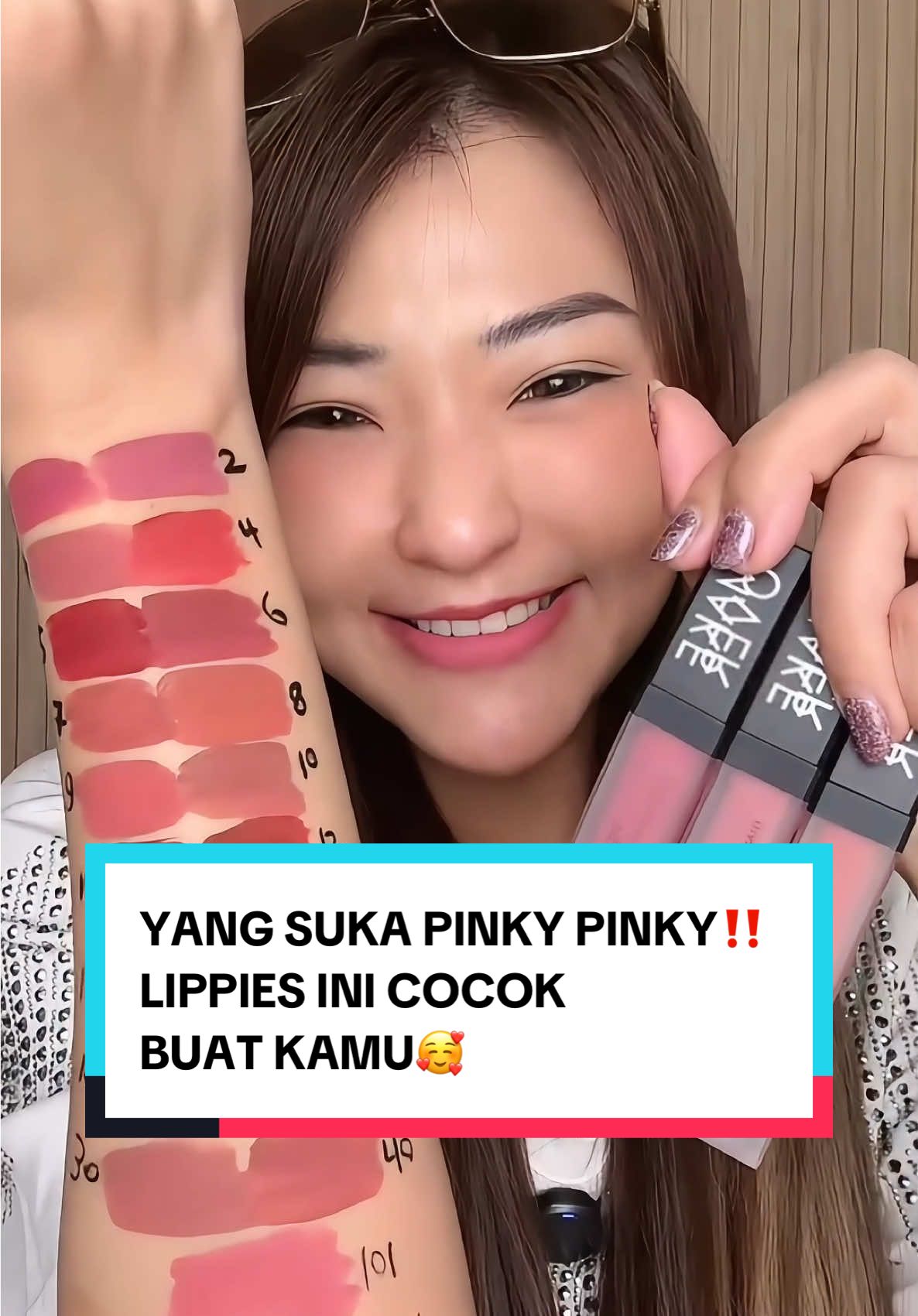 INI LOH MAKE OVER POWERSTAY‼️ Lipmatte yang udah collab sama Pantone itu😱 sumpah candu banget warna pinknya😭❤️ Komen kalian mau dispill warna yang mana lagi🛒✨ #makeoverid #makeoverpowerstay #makeoverpowerstaylipcream #makeover #makeoverlipmatte #lipmatteviral #lipmatteviral 