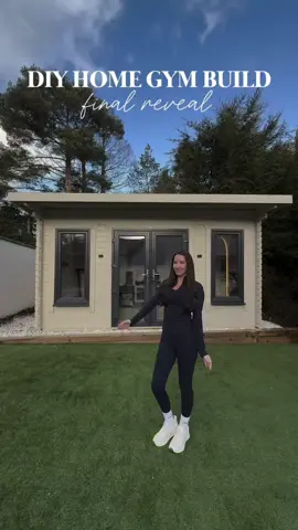 Gym reveal by @themarklandhome over on Instagram using a Powersheds log cabin. Comment below what you think! #powersheds #gym #shed #logcabin 