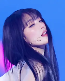 she definitely wants to destroy us😭 #gidle #minnie #민니 #idle #nichayontararak #kimminnie #金米妮 #gidleminnie #여자아이들 #ณิชา #米妮 #cherrysky 