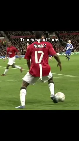 The best touches and Half turns in Football #footballskills #footballtiktok #manunited #gravenberch #bergkamp #halfturn #foden #trossard #thiagoalcantara 