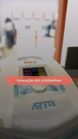 Descubra o Artix da KLD – a solução inovadora para a redução de gordura localizada e tratamentos corporais! 🧊 Com até 4 aplicadores simultâneos, refrigeração precisa e segurança absoluta com o sistema Criolock, ele traz eficiência e praticidade que fazem toda a diferença no seu dia a dia. Garanta resultados incríveis para seus pacientes e eleve o nível da sua clínica!  Fale com nossos especialistas e saiba mais. 📲 #Shiovita #KLD #Artix #Criolipólise #GorduraLocalizada #TratamentoCorporal #EstéticaAvançada #TecnologiaDePonta