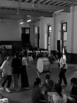 Lwn lyk tr nga khalayy twy ko #fyppppppppppppppppppppppp #foryoupage #marchingband #ဘင်ခရာ @𝗩𝗞 ᴹᵍ ᴺᵃʸ @𝐕𝐚𝐲𝐫𝐢𝐚 @Amyy 