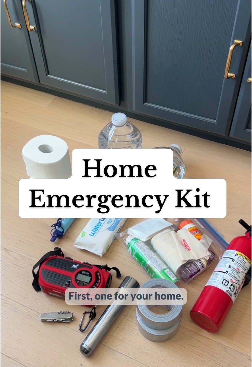 🚨 Would you be ready if an emergency happened right now?    No one likes to think about worst-case scenarios, but being prepared beats being panicked. I’m sharing a simple checklist of must-have emergency essentials for your home, car, and go-bag—so you’re always covered. 💪🏼  Get the full list on the blog today! 