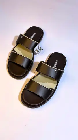 Neckermann sandal pria original bahan kulit yang lagi promo cuma 100rbu aja #sandal #sandalpria #sandalneckermann #sandalneckermannpria #neckermann #neckermannoriginal #sandalkulit #diskon #original 