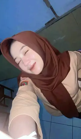 #CapCut #hijab #mots? #cantik #glowing #bahanswmu #crt #xyz #xyzbca #masukberandafyp #fyp 