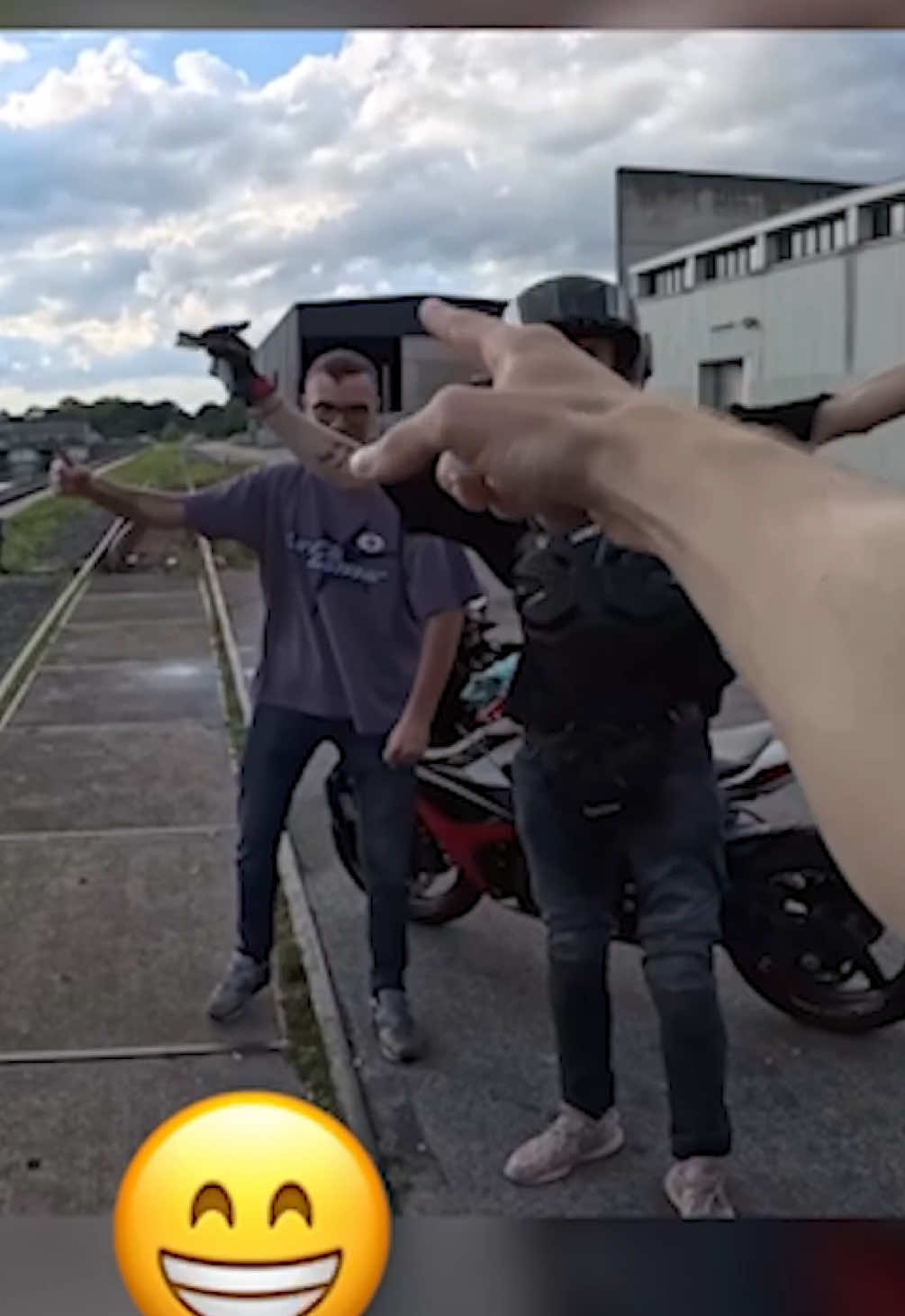 WIR KRIEGEN DAS HIN! #davidbost #motorrad #catchmeifyoucan 