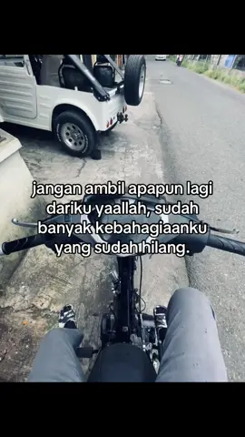 Sudah yaallah, waktunya aku bahagia😊#katakata #storygalau💔🥀 #fypシ゚viral #galaubrutal #fyp #erwinkithati 