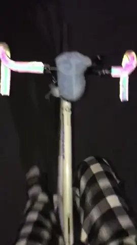 Chill theo nhạc tí#ynhiie #xh #fixedgearhaiphong #haiphong #viral #fixedgearphilippines #fyp 