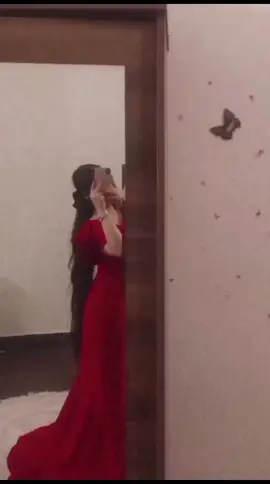 جمال ما يلوك غير ام شعر طويل 😉🤭😆#شعب_الصيني_ماله_حل😂✌ #رفعوليا_اكسبلور_تكفون #ShortnSweet #ShortnSweet 