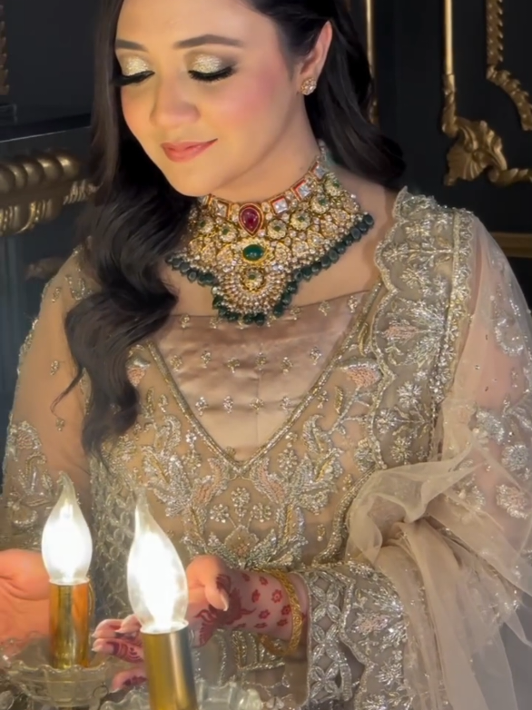 Eman💞💞 #mostviralvideo #trendingvideo #trendsong #trendy #trends #emraj #popular #mostpopular #trendiing #rajabfamily #viralvideos #viralvideotiktok #popular #rajabbut #rajabbutt #rajab #eman #emanrajab #recent #recently #trendingvideo #beauty 