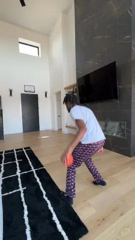 Mini hoop bag work part 1… can’t nobody fw me on the mini hoop 💯