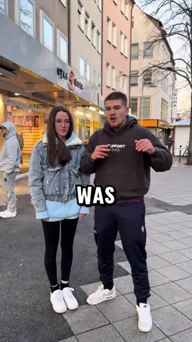 Hat sie nicht getan! #comedy #antonakki #viral 