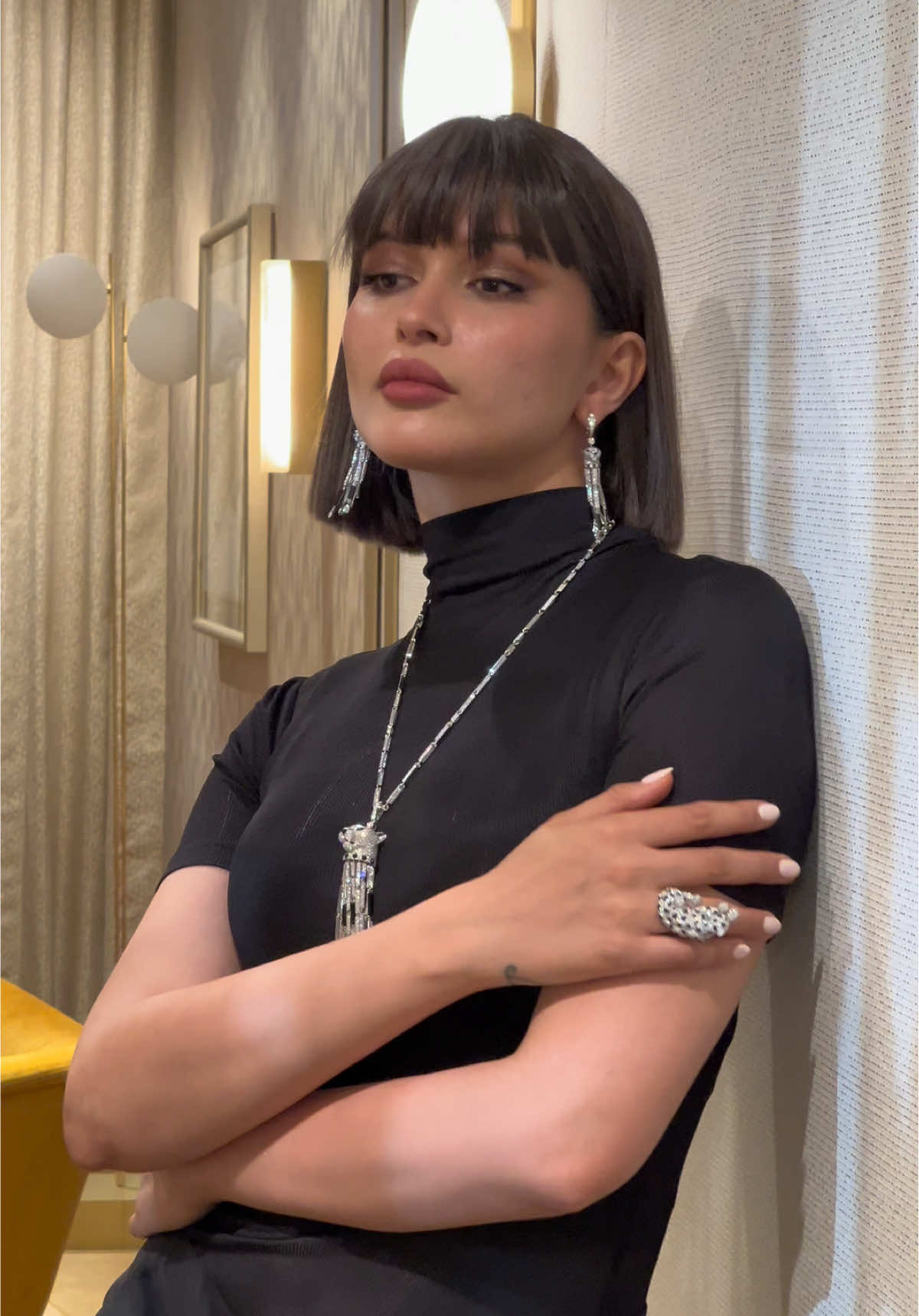 Top model and actress Azza Slimene graced the Ali Bin Ali Luxury Pavilion, captivating everyone with her elegance as she showcased the beautiful novelties.    Join us for the 21st Edition of Doha Jewellery & Watches Exhibition from January 30 to February 5 at Doha Exhibition and Convention Center   #doha #azzaslimene   #AliBinAli_Luxury #LuxuryLife #Qatar #2025 