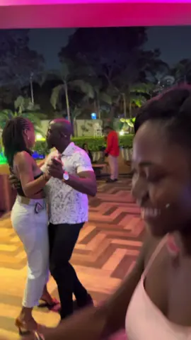 Without Kizomba dance i am sure stress would have made me lost my mind by now .🤦🏾‍♂️😊#dancewidsam #samthegreatlead #kizombainstructor #kizinfinity #kizomba #dance #kizombadance #kizombamusic #community #accraghana🇬🇭 @Mamsi_Nyarkoah 