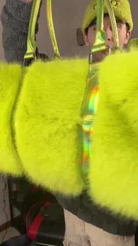 I need a outfit that looks just like this😫