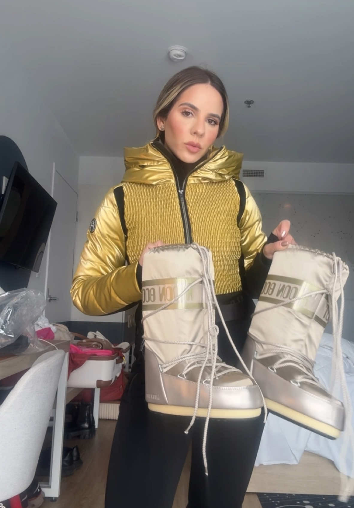 Arrume se comigo para o meu primeiro dia de ski 🥰 #arrumesecomigo #ski #neve #quebec 